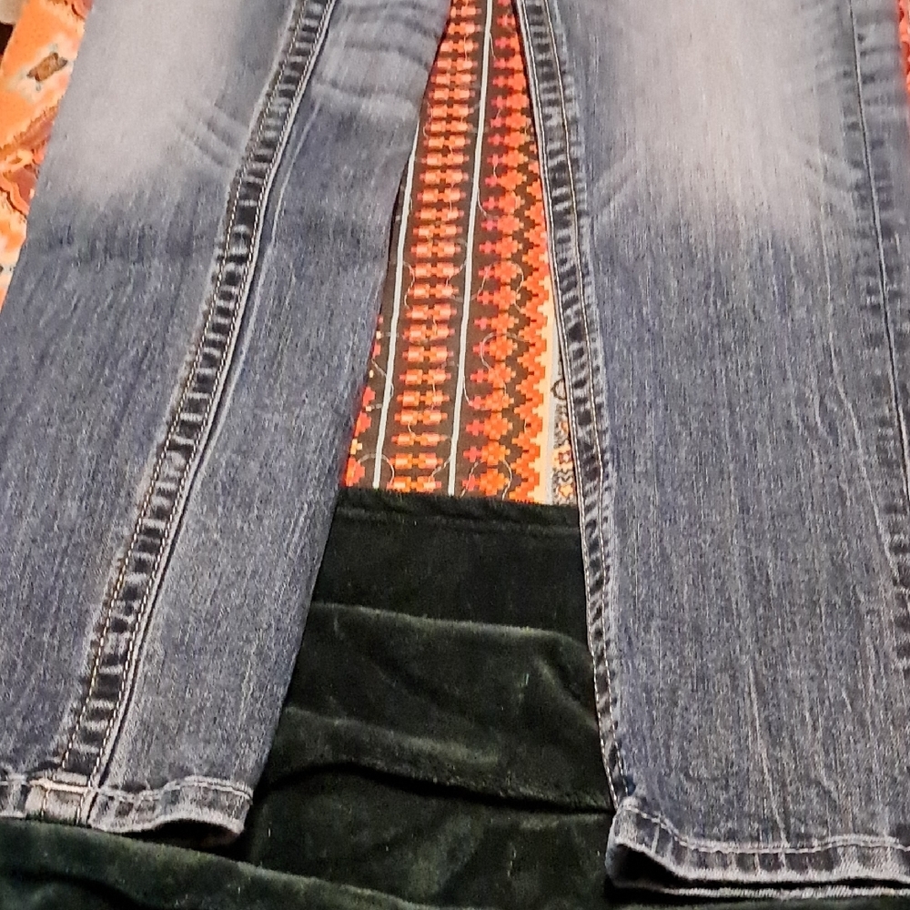 Miss Me Distressed Blue Denim Bootcut Jeans with Embroidered Pocket - Picture 3 of 3